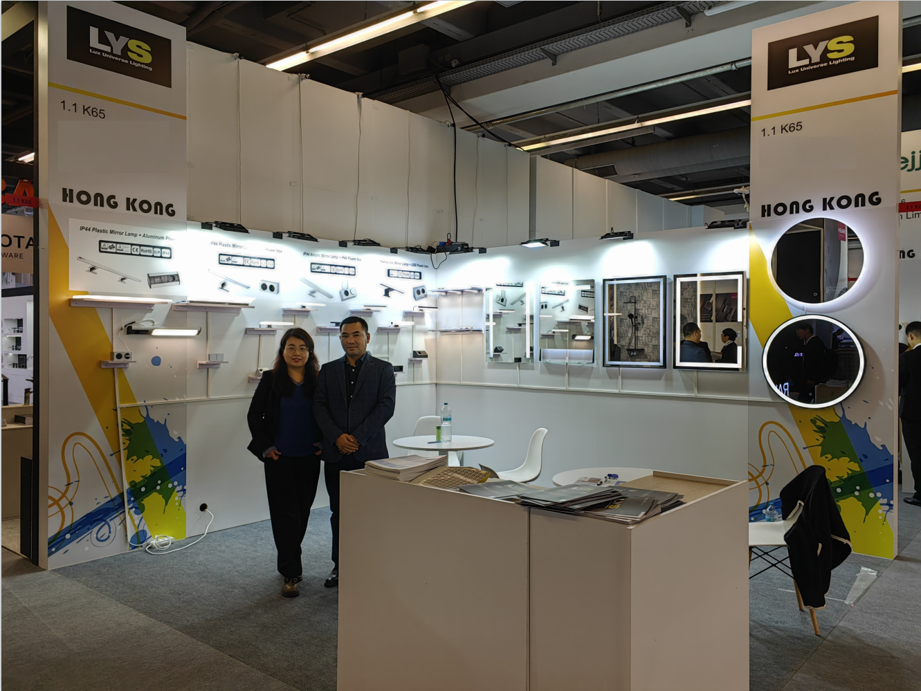 Gure LED Ispiluaren erakusleihoa ISH Frankfurt 2023-n - Albisteak - Ningbo Lux universe Lighting Technology Co., Ltd.